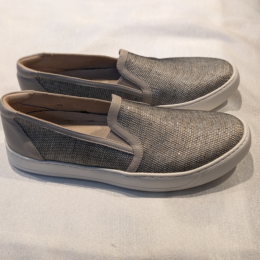 Pre-owned Vaneli Beige and Cream Slip-On Sneakers - Picture 2 of 8